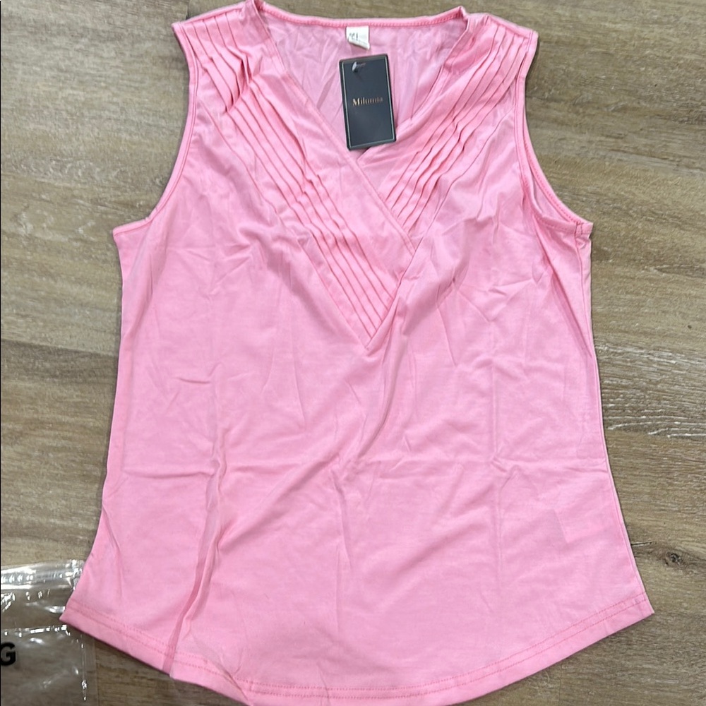 NWT pink tank top - small - milumia